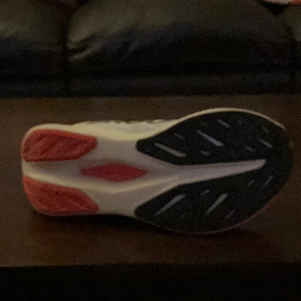 Brooks Hyperion Max - image 6